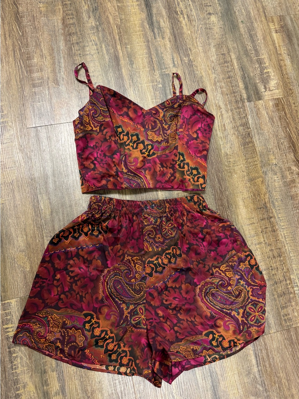 Victoria’s Secret Floral Paisley Magenta Satin Pajama Short Set L